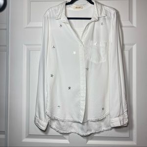 Bella Dahl Silver Star Stamped White long sleeve Button Down shirt size Medium